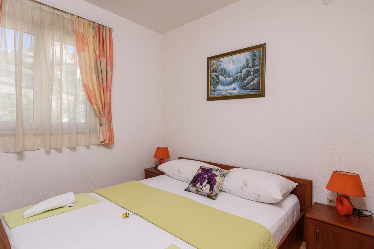 Apartmani Suki 特罗吉尔 外观 照片