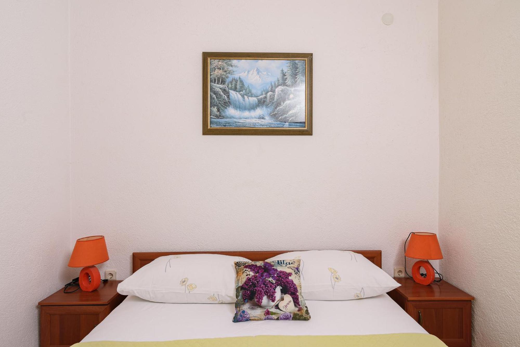 Apartmani Suki 特罗吉尔 外观 照片