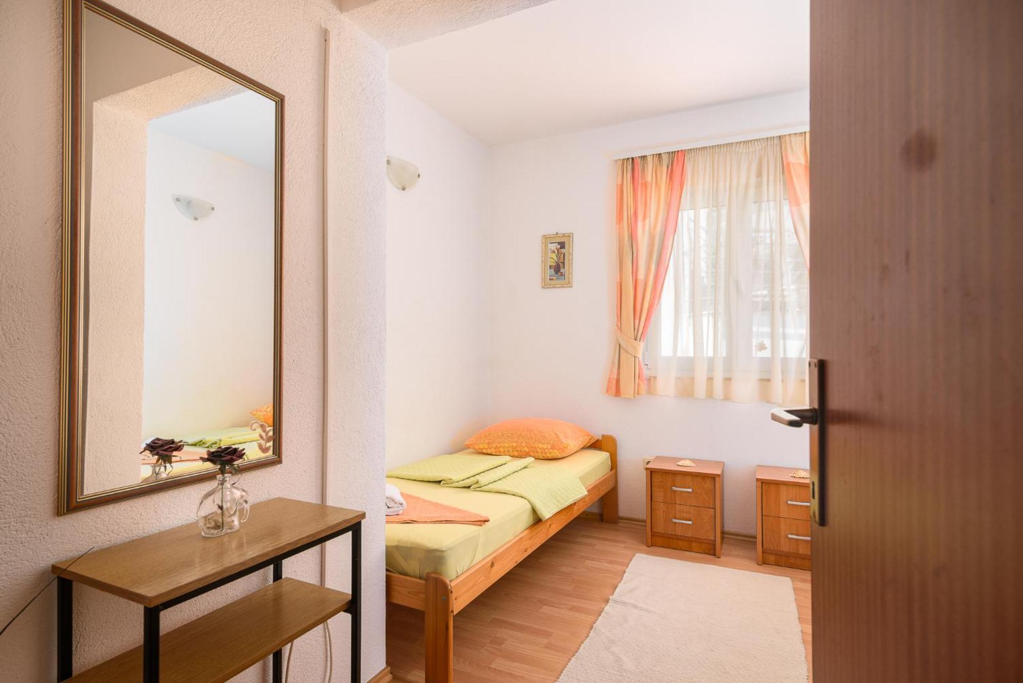 Apartmani Suki 特罗吉尔 外观 照片