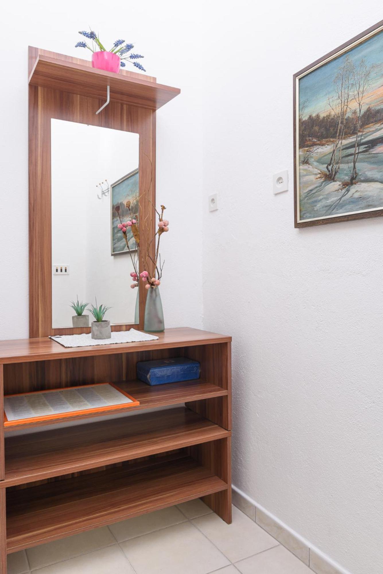 Apartmani Suki 特罗吉尔 外观 照片